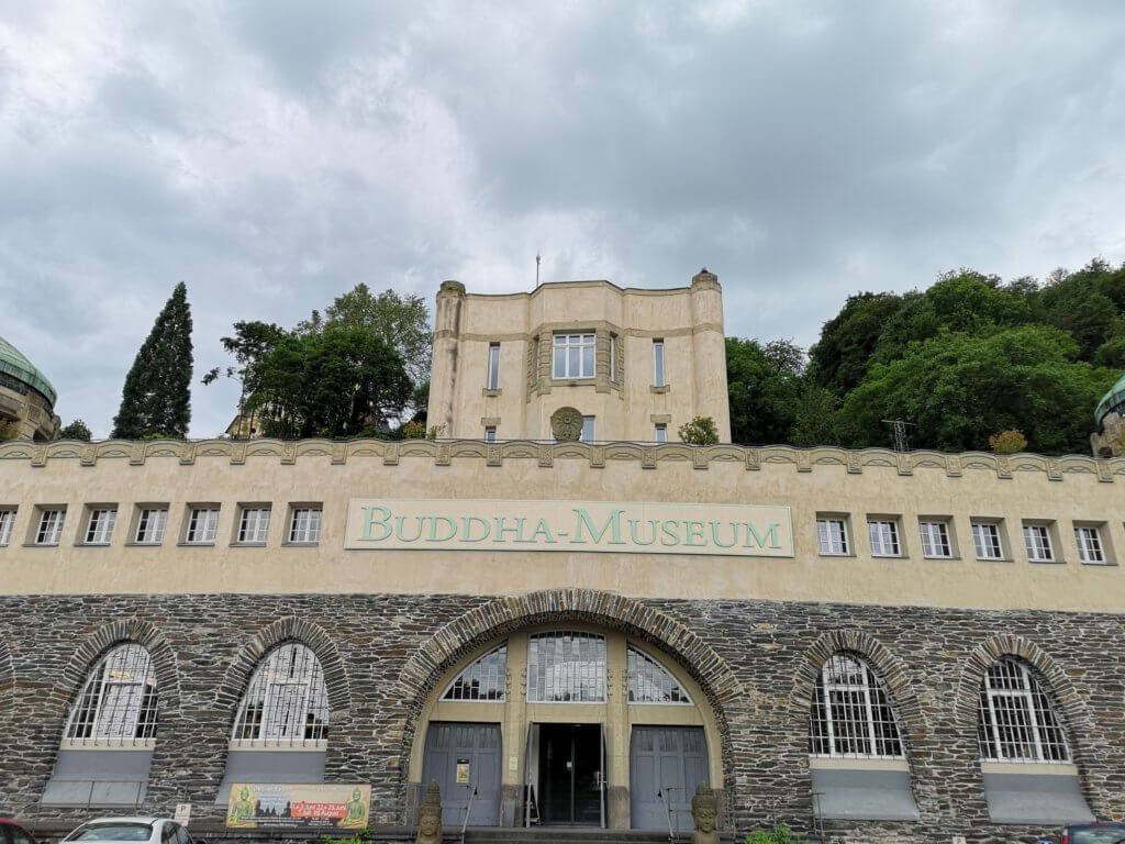 Unser Roadtrip an die Mosel im Juni: Buddha-Museum