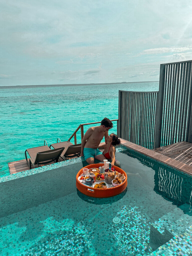 Flitterwochen Resort auf den Malediven: Urlaub im exklusiven Cora Cora Maldives