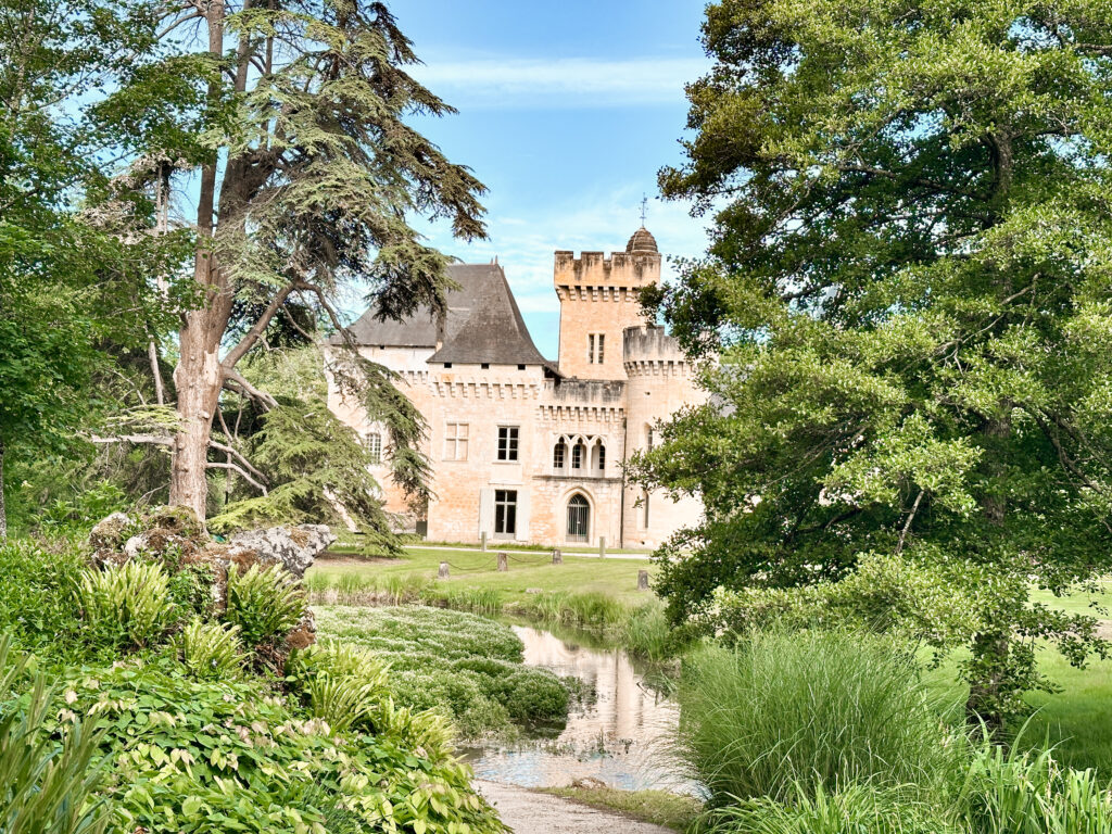 Slow Travel Geheimtipp in Frankreich: Urlaub in den Gärten der Dordogne