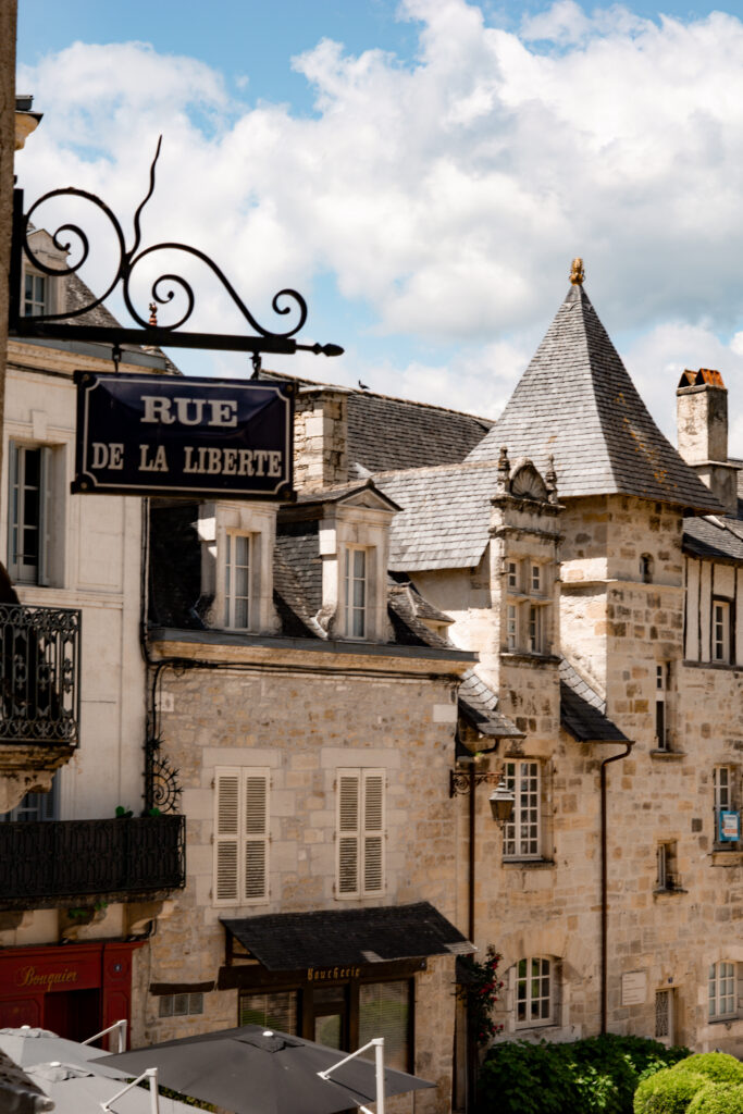 Slow Travel Geheimtipp in Frankreich: Die schönsten Orte & Gärten in der Dordogne für deinen Urlaub im Périgord